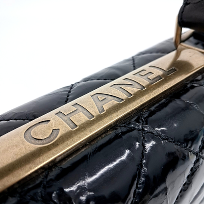 Chanel Tote And Chain Shoulder Bag (10057132)
