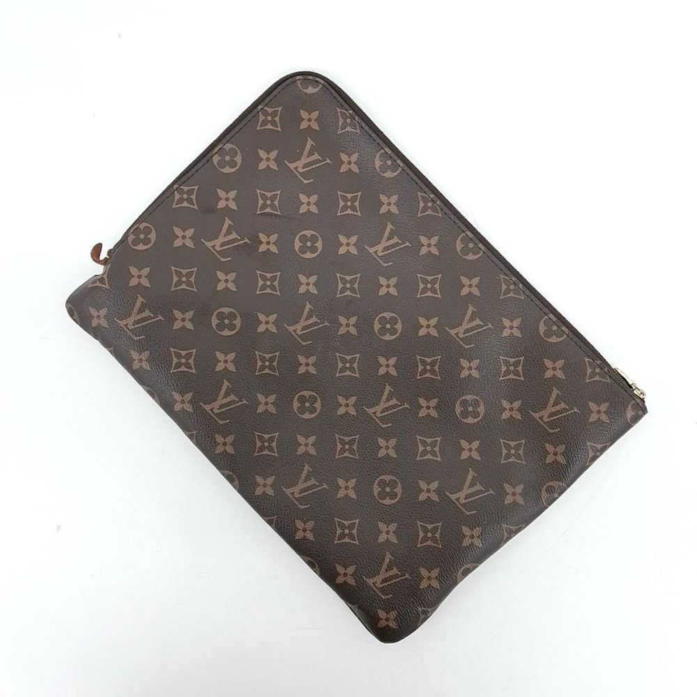 Louis Vuitton Etuille Voyage Clutch Mm (4932275)
