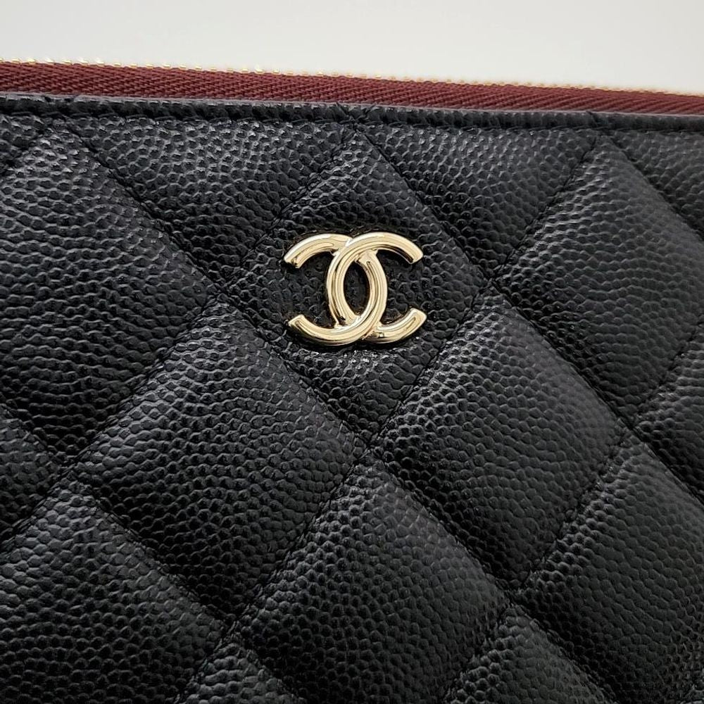 Chanel Caviar Clutch New Medium (6332720)