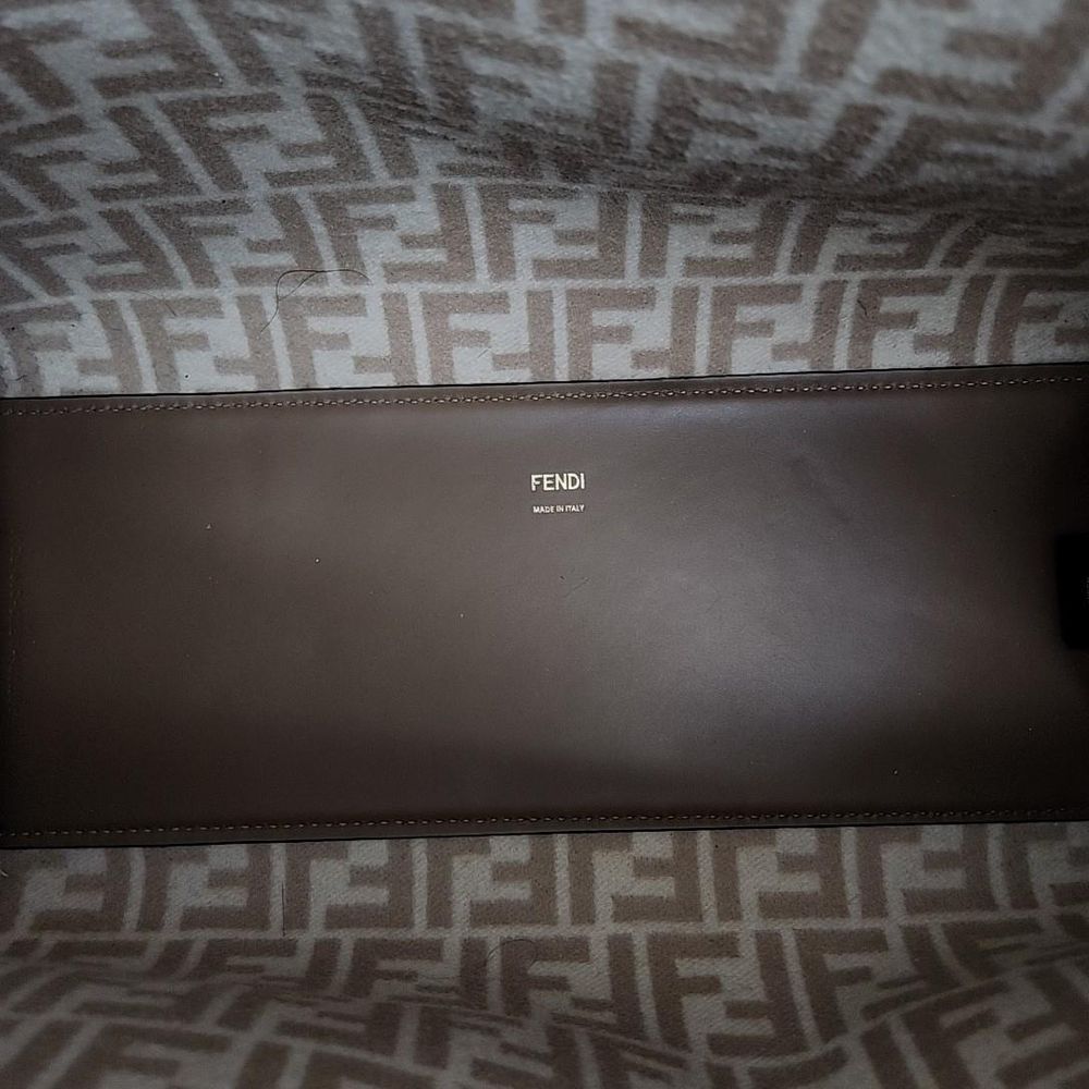 Fendi Sunshine Tote And Shoulder Bag (5229116)