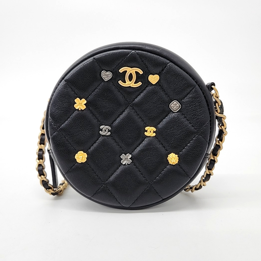 Chanel Charm Decorated Round Mini Cross Bag (10054087)
