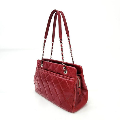 Chanel Caviar Timeless Cc Shoulder Bag (1554822)