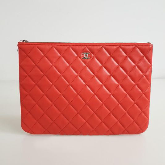 Chanel Lambskin Clutch New Medium (8990962)
