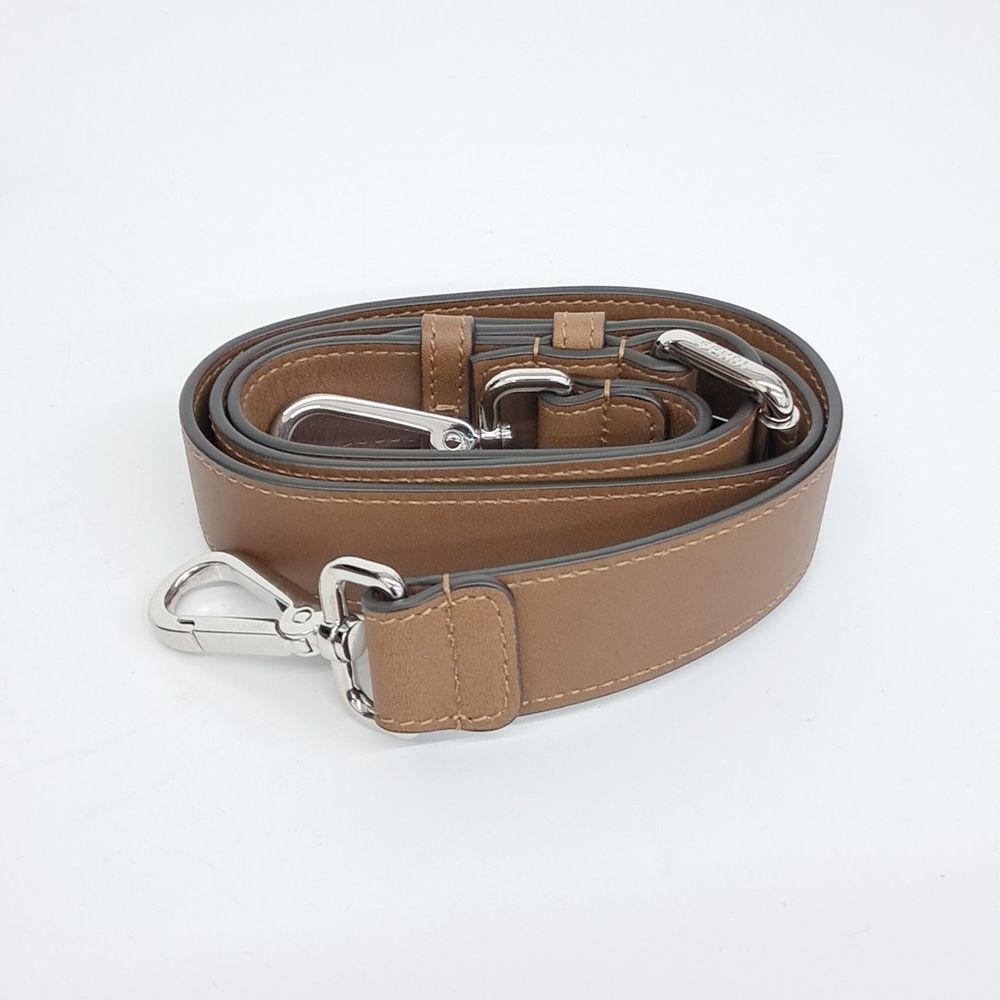 Fendi Baguette Trunk Bag (7va498) (10048053)