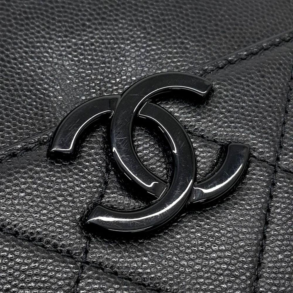 Chanel Caviar Shoulder Bag (7924025)