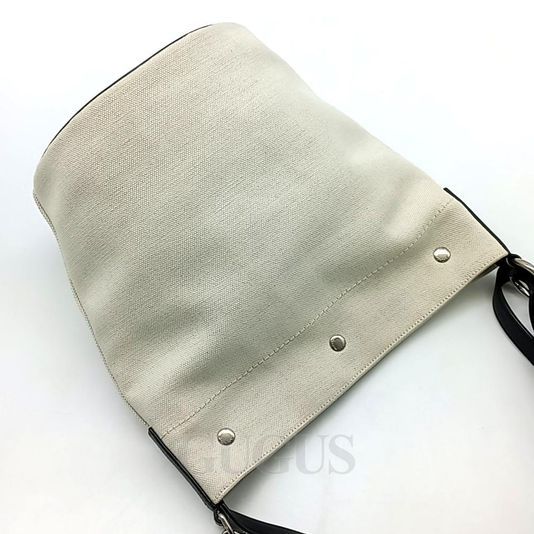 Saint Laurent Rive Gauche Bucket Bag (2950044)