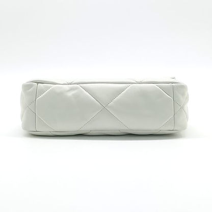Chanel 19 Flap Bag Small AS1160 (10014637)