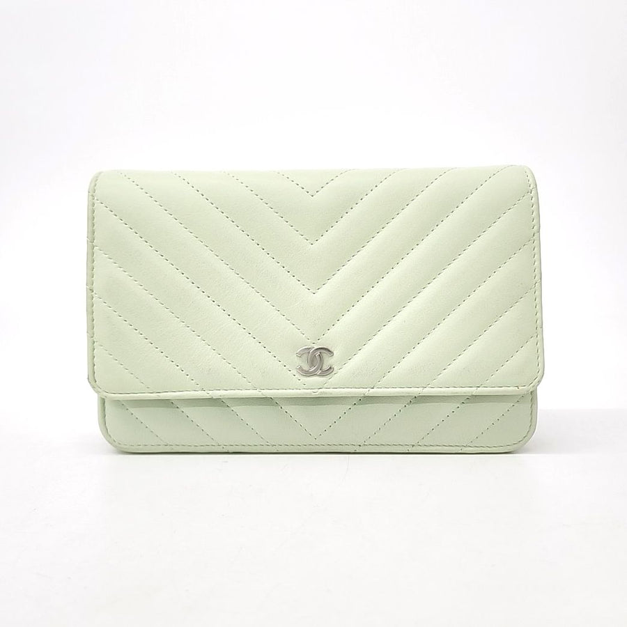 Chanel Chevron WOC Mini Cross Bag (10022835)
