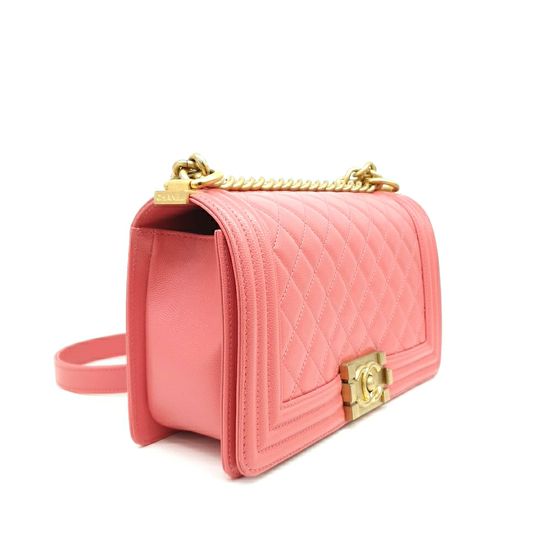 Chanel Caviar Boy Bag Medium (10127624)