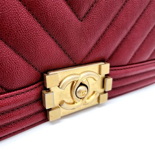 Chanel Chevron Caviar Boy Bag Medium (10145072)