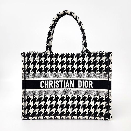 Christian Dior Book Tote Bag 36 (10146247)
