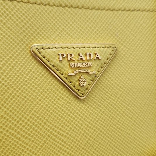 Prada Saffiano Pannier Tote And Shoulder Bag (1ba217) (10147267)