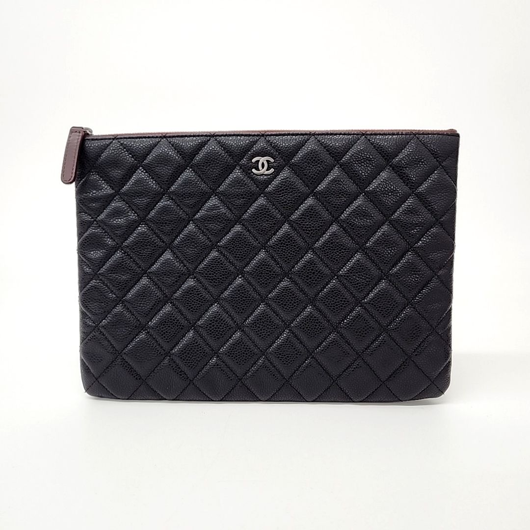 Chanel Caviar Clutch New Medium (10154952)