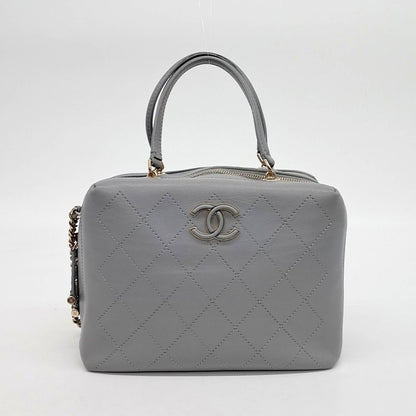 Chanel tote and cross bag (10155801)