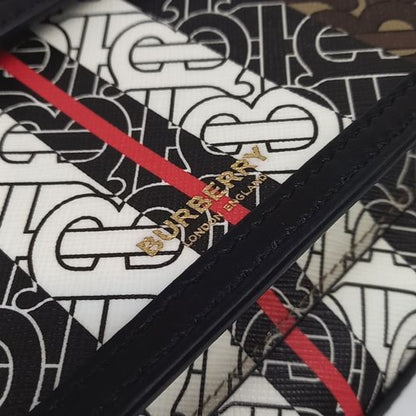 Burberry Pocket Bag Mini (10158870)