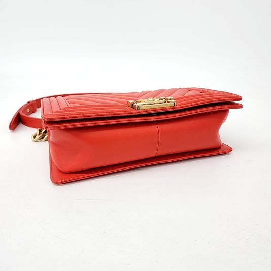 Chanel Chevron Boy Bag Medium (10165080)