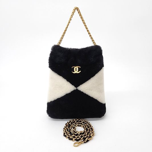 Chanel Shearling Tote And Shoulder Bag (10165536)