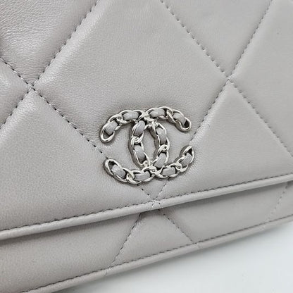 Chanel WOC 19 Mini Cross Bag AP0957 (10166030)