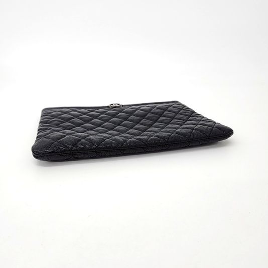 Chanel Caviar Boy Clutch New Medium (10192563)