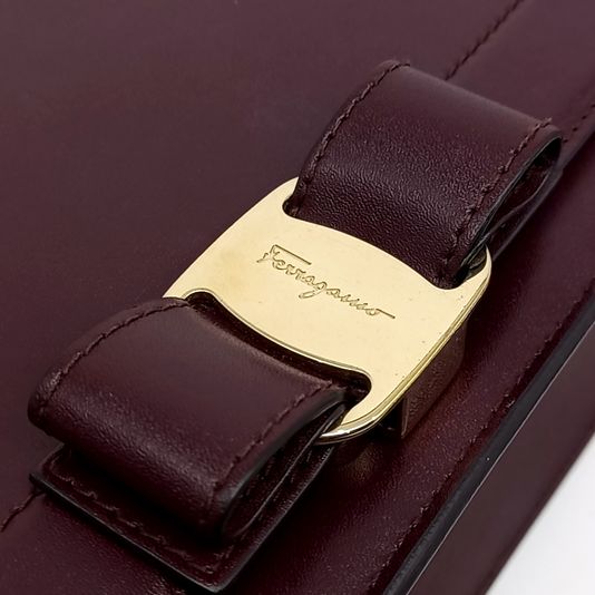 Ferragamo Vara shoulder bag (10195208)