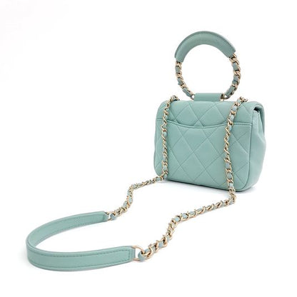 Chanel round top handle shoulder bag (10195461)
