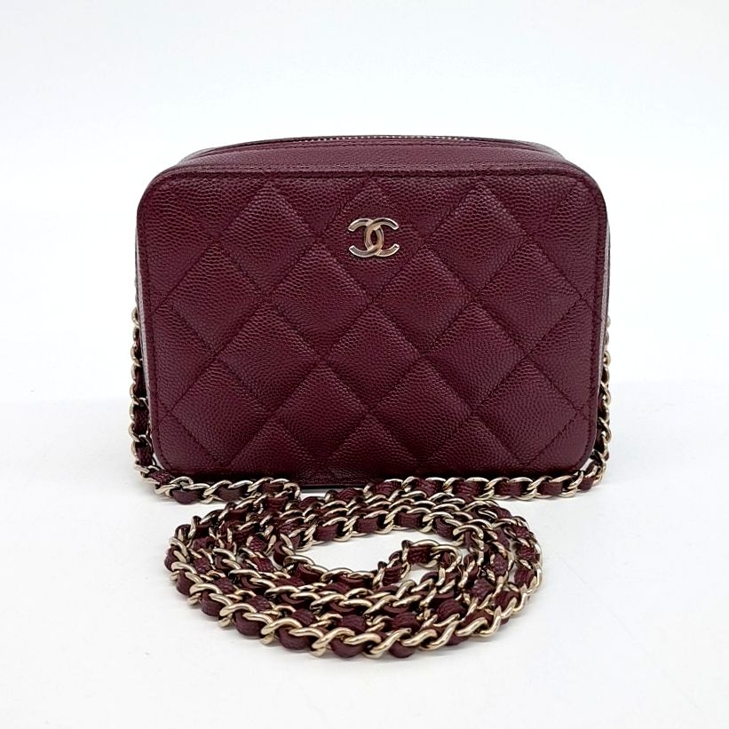 Chanel Caviar Camera Crossbody Bag (10203000)