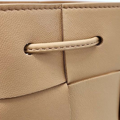 Bottega Veneta Cassette Mini Bucket Bag (10203886)