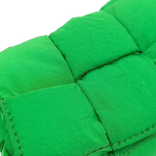 Bottega Veneta Candy Padded Tech Cassette Bag (10204840)