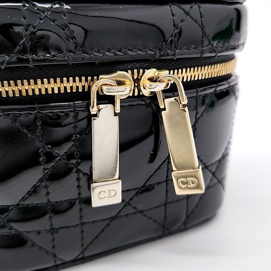 Christian Dior Patent Cannage Micro Vanity (10205711)