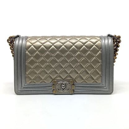 Chanel Boy Bag Medium (10211108)