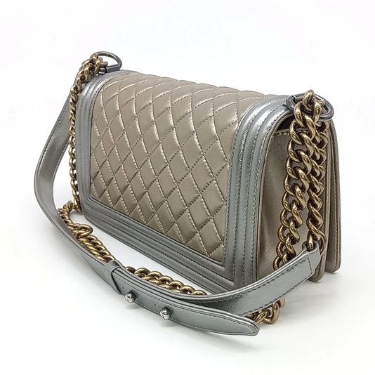 Chanel Boy Bag Medium (10211108)