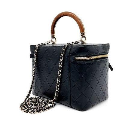 Chanel Cosmetic Case A57343 (10216216)