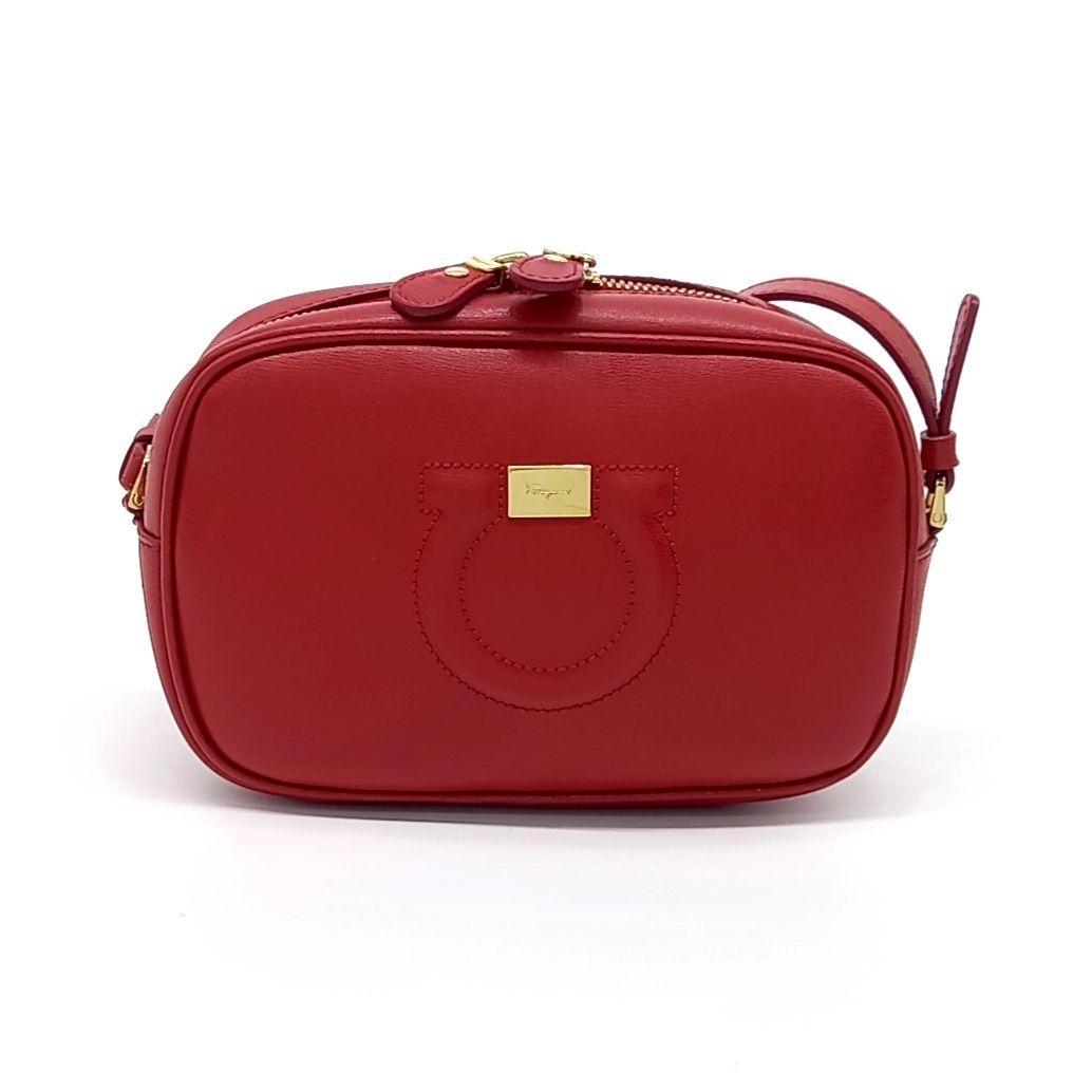 Ferragamo Gancini Crossbody Bag (10216707)