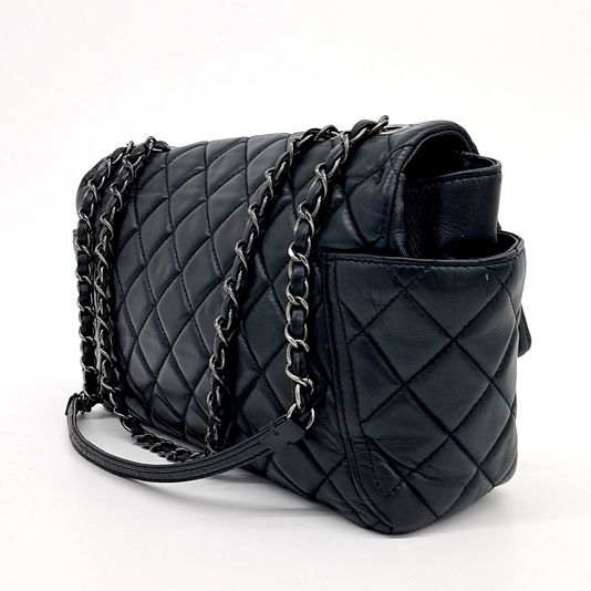 Chanel Lambskin Shoulder Bag (10218607)