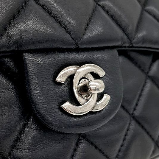 Chanel Lambskin Shoulder Bag (10218607)