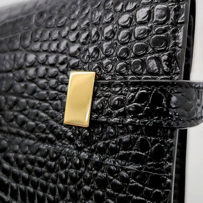 Saint Laurent Manhattan Shoulder Bag (579271) (10219722)