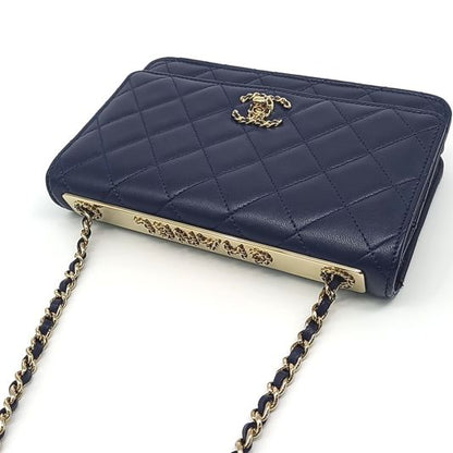 Chanel Lambskin Trendy Cc Woc Mini Crossbody Bag A80982 (10220303)