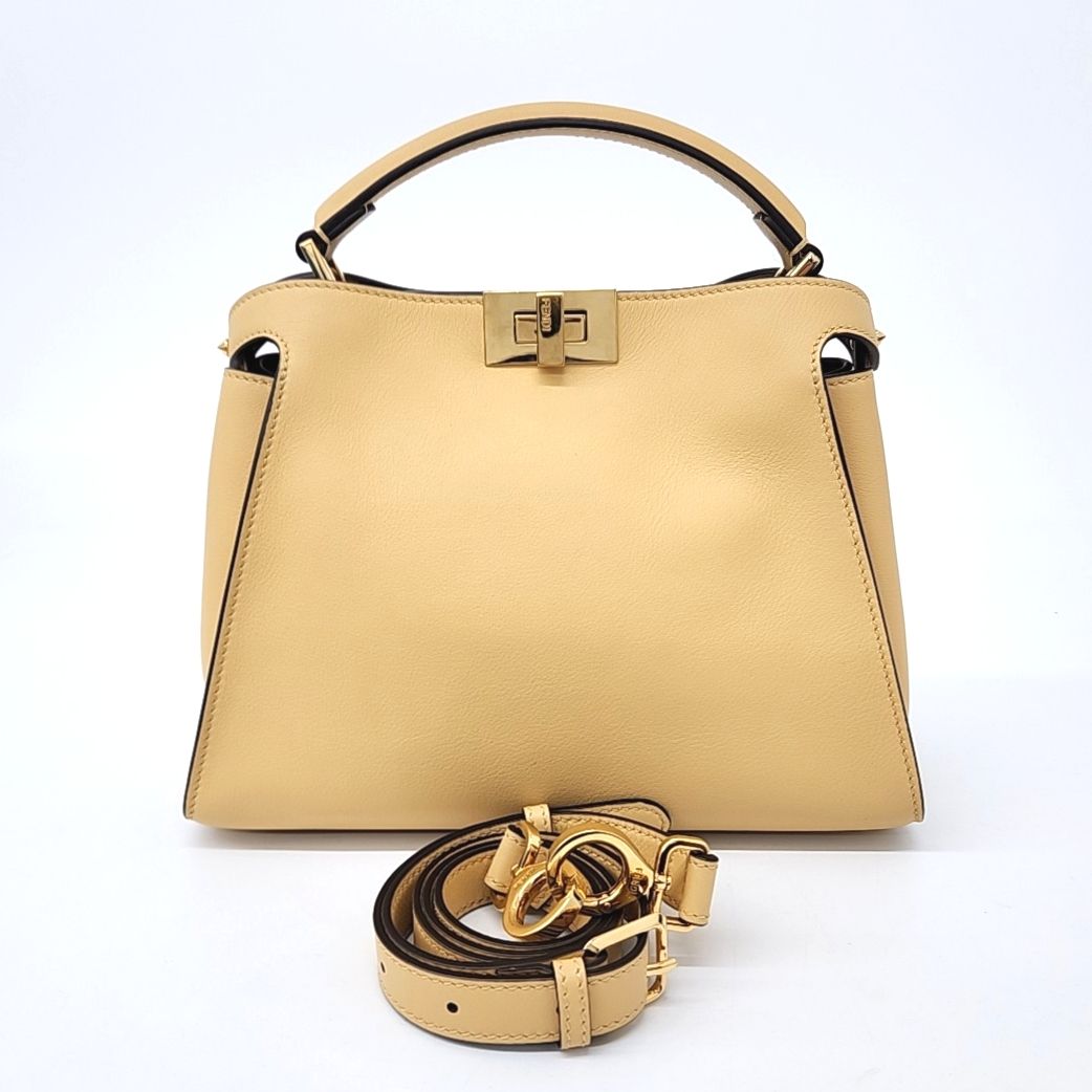 Fendi Peekaboo Essentially Mini (8bn302) (10220918)