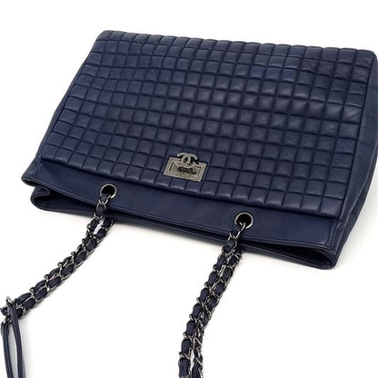 Chanel Chain Shoulder Bag (10223495)