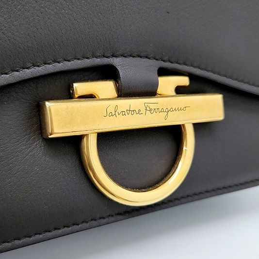 Ferragamo Joan Crossbody Bag (10223946)