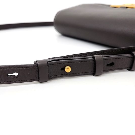 Ferragamo Joan Crossbody Bag (10223946)