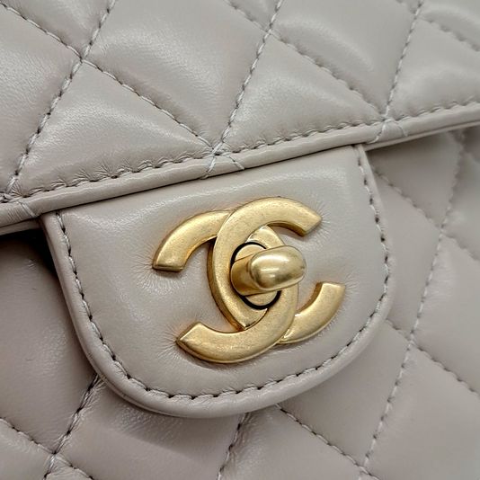 Chanel Top Handle Flap Bag Small As5355 (10230800)
