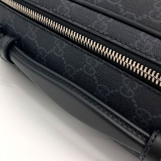 Gucci Gg Supreme Backpack And Briefcase (658543) (10231074)