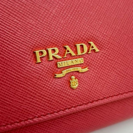 Prada Saffiano Long Wallet And Chain Crossbody Bag (10231973)