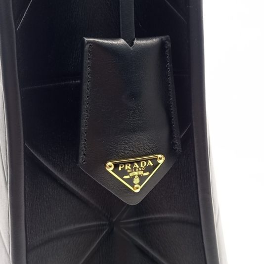 PRADA Prada Soft Calf Logo Tote Bag (1BA377) (10233284)