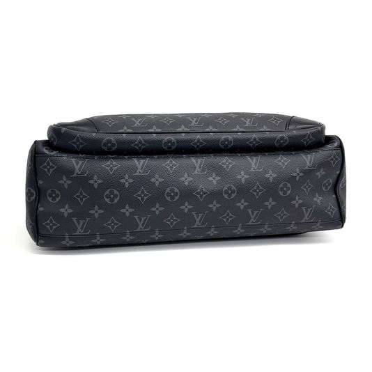 Louis Vuitton Weekender Bag (10233624)