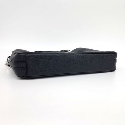 Louis Vuitton Armand Briefcase (10233628)