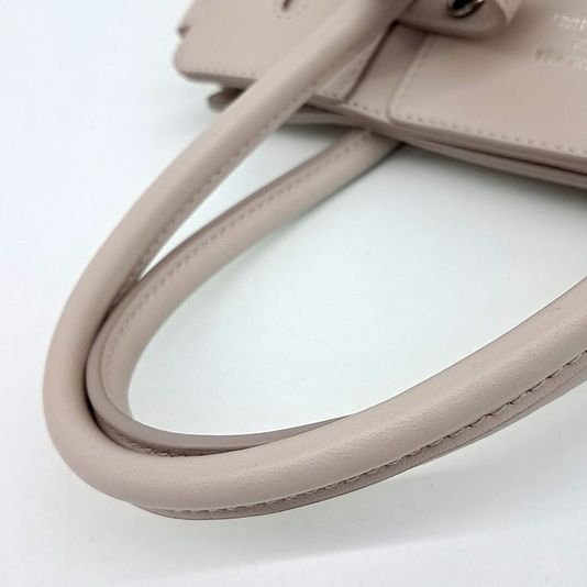 Balenciaga Tote and Shoulder Bag (813362) (10235173)