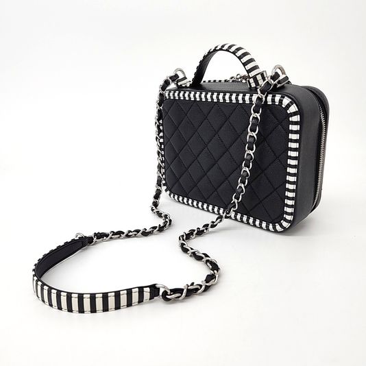 Chanel Caviar Cosmetic Tote and Shoulder Bag (10241714)