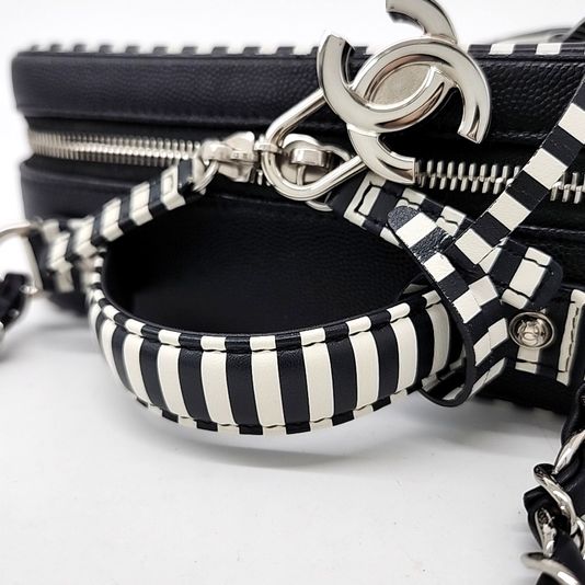 Chanel Caviar Cosmetic Tote and Shoulder Bag (10241714)
